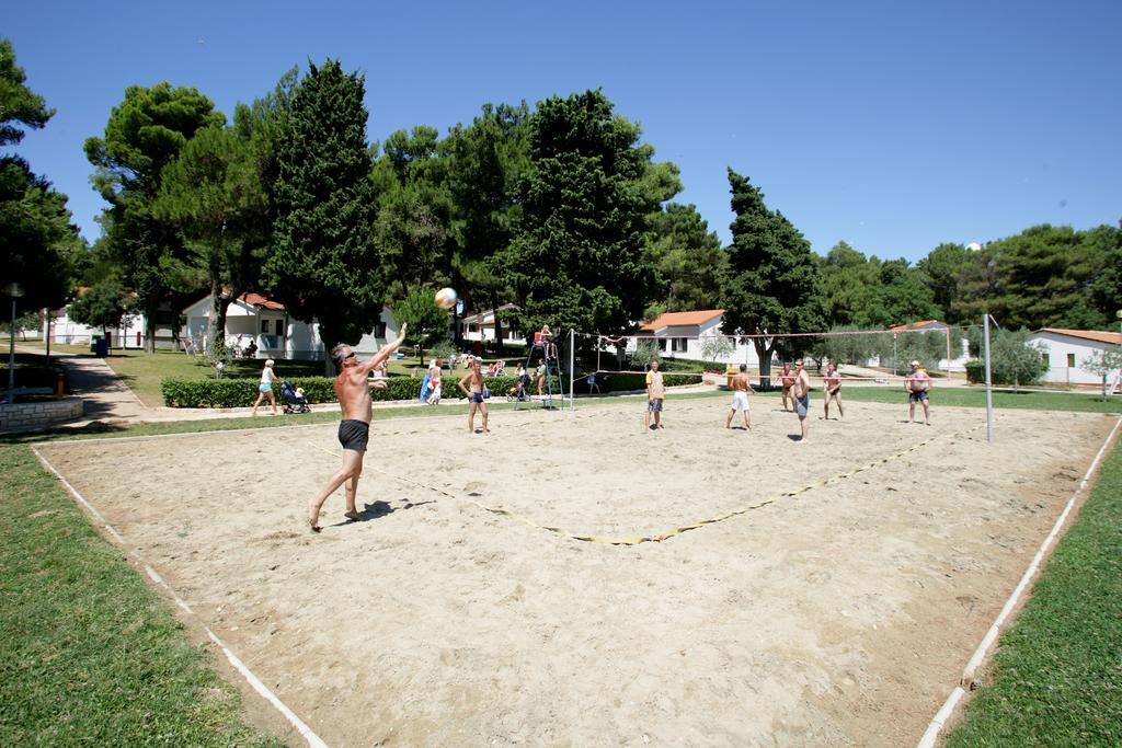 Apartments Galijot Plava Laguna Poreč Eksteriør bilde